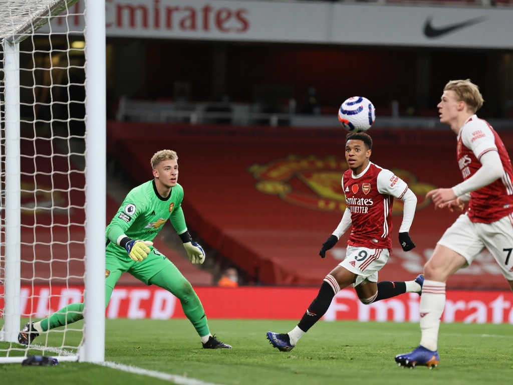 他的光辉将 他的光辉将