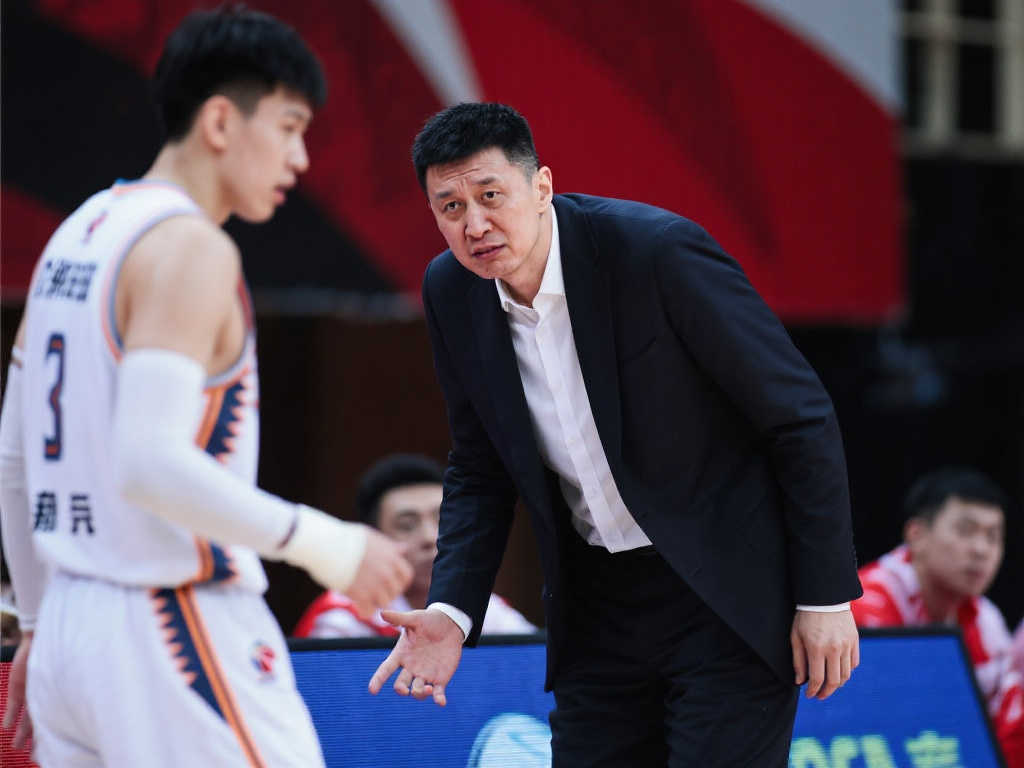 与此同时 与此同时