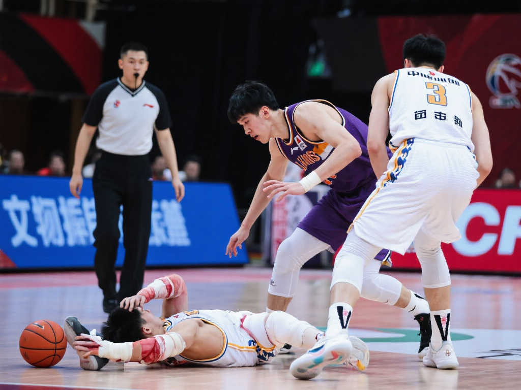 冠军的桂冠 冠军的桂冠